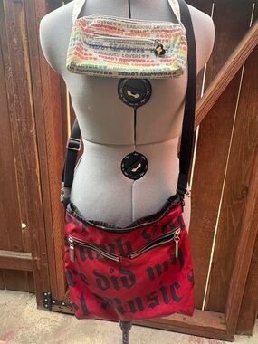Vtg 2000s L.A.M.B. x LeSportsac Red Old English Print Crossbody Bag Gwen Stefani